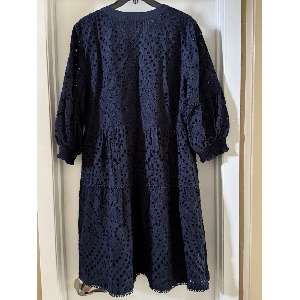 Chico's Navy Blue Eyelet Tiered Dress Size 14 100% Cotton, Lined, V-Neck - Picture 2 of 12